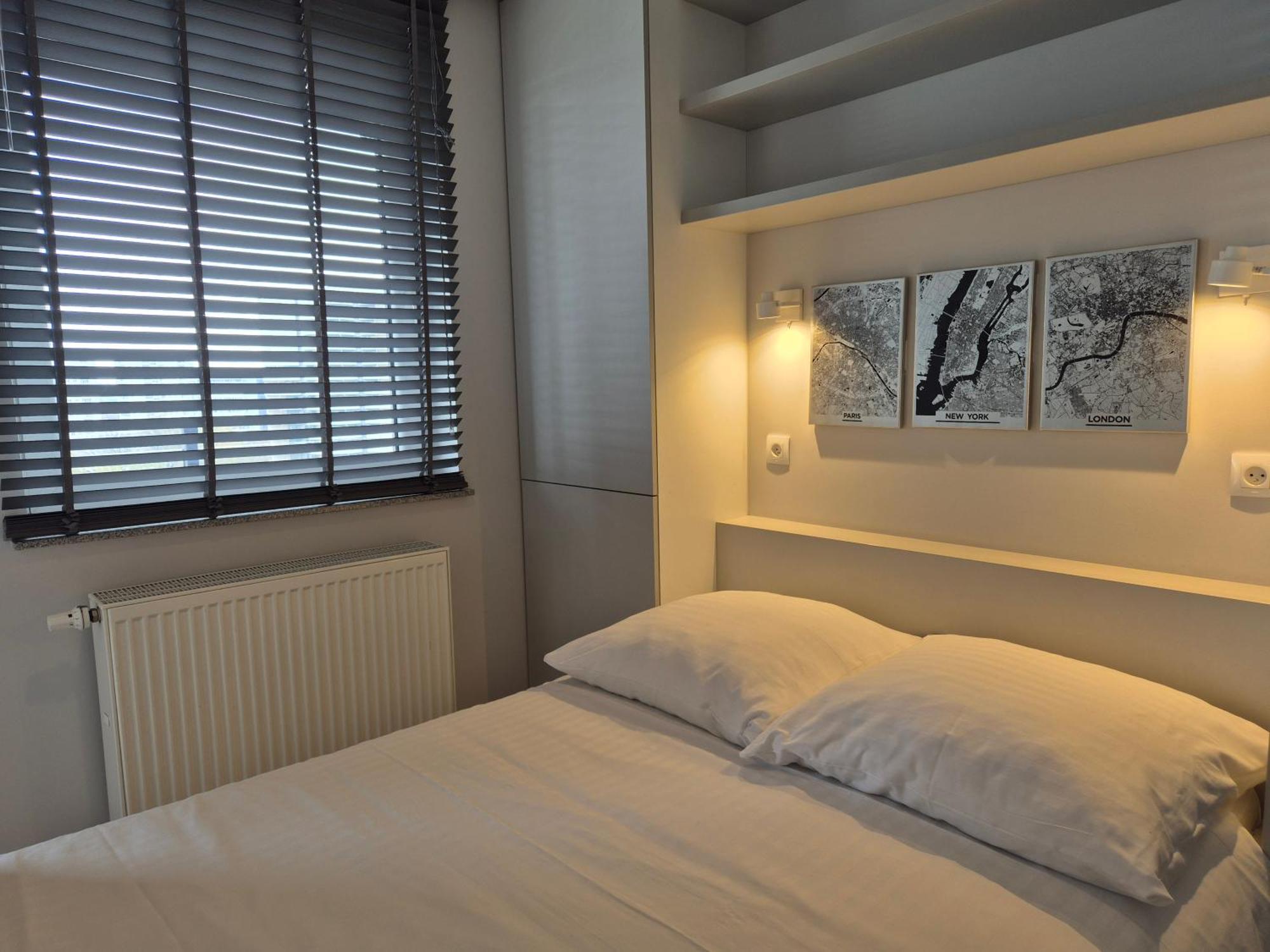 Apartament Wsrod 1000Cy Swiatel - Z Parkingiem W Hali Garazowej- Duzy Balkon Z Lezakami - Piekny Widok Noca Na Panorame Tysiaclecia Katowice Extérieur photo